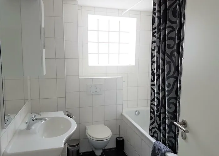 Family Friendly In The Heart Of 인터라켄